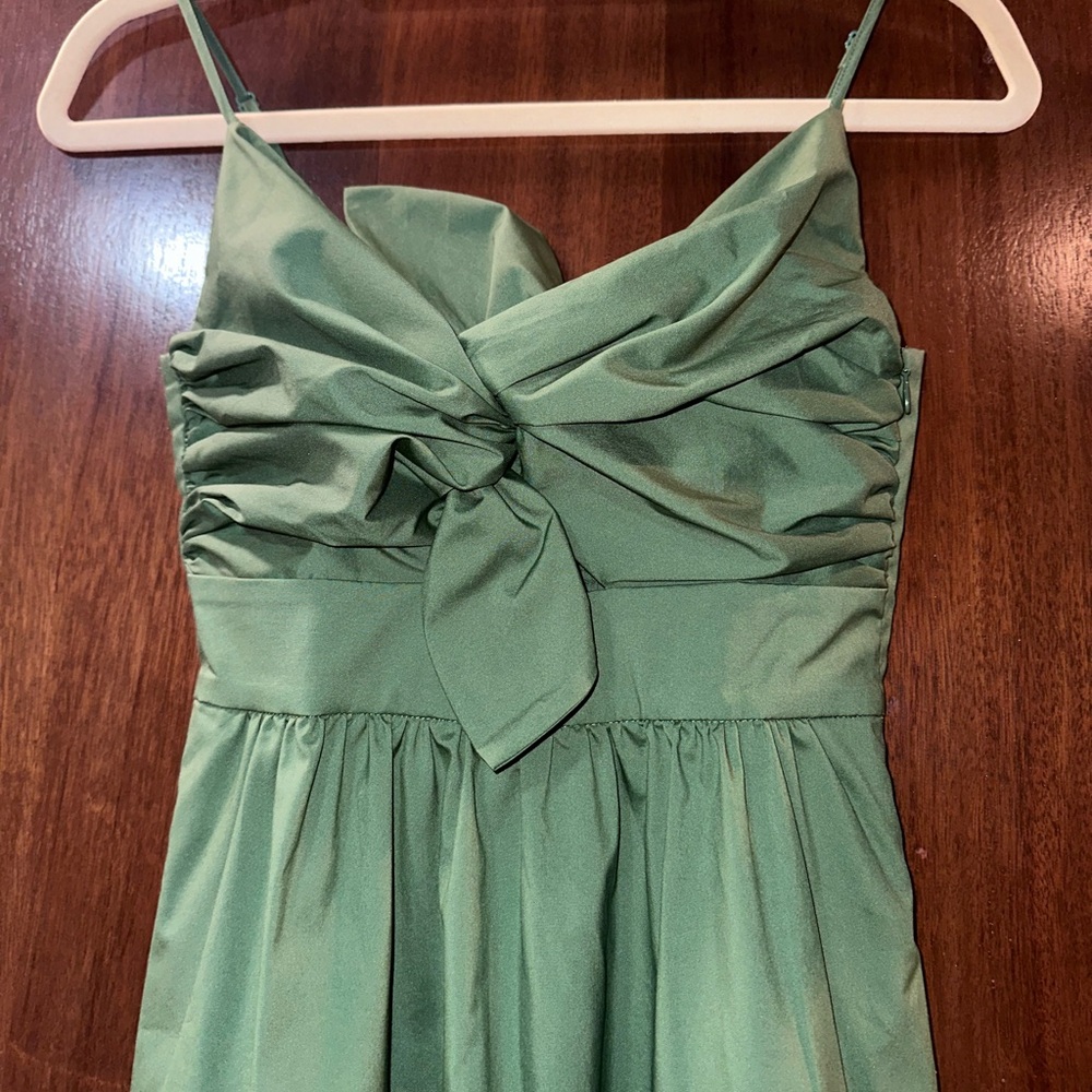 Green Goelia Maxi dress with bow on bust
